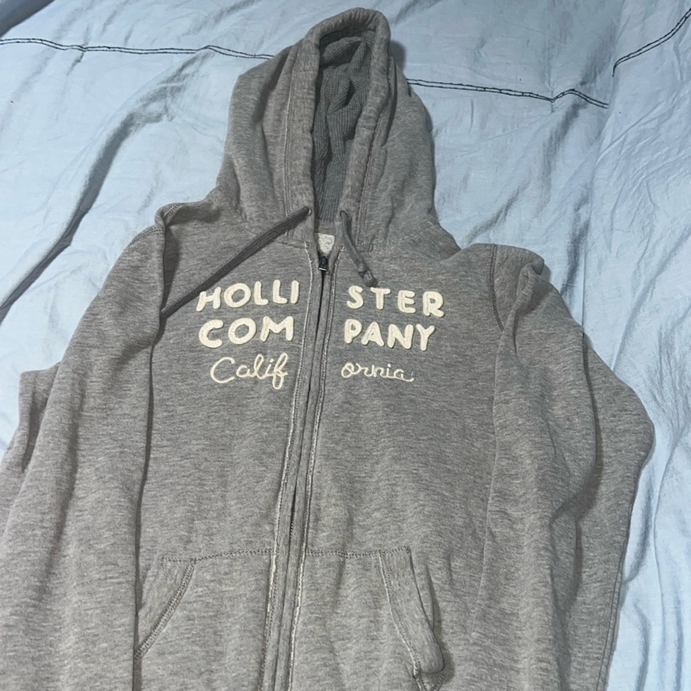 grey hollister zip up